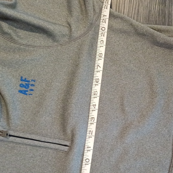 Abercrombie & Fitch A&F Active muscle half zip grey logo sweatshirt NWT XL - Picture 6 of 15